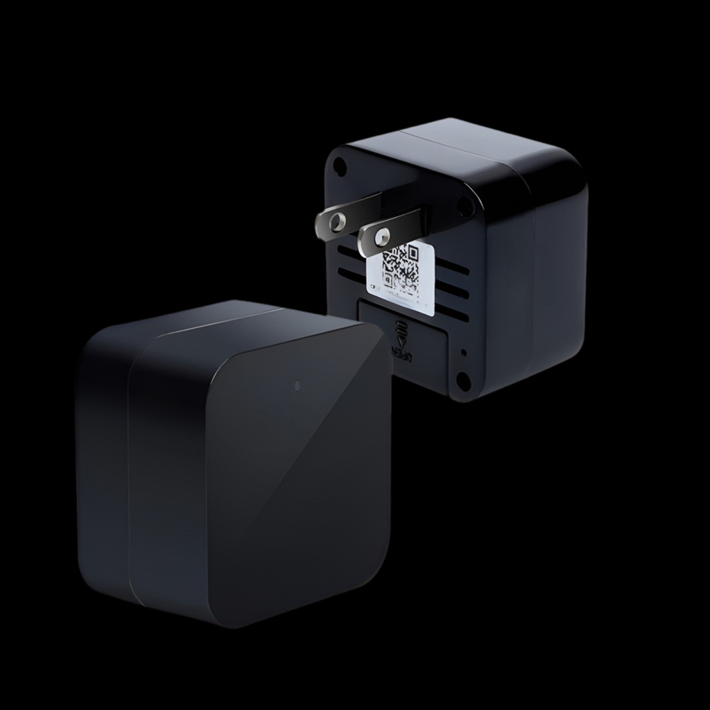THE GAMECHANGER - Hidden Camera Phone Charger